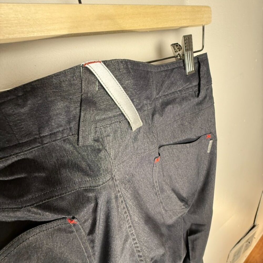 Club Ride Womens Transit Pant - Picture 4 of 9